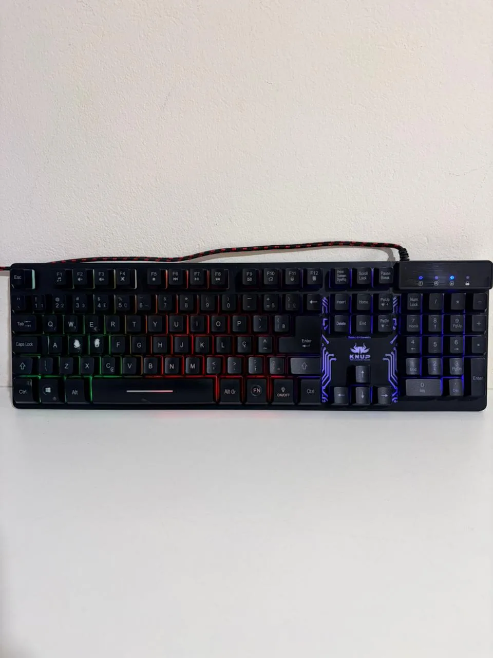 Teclado Knup KP-TM009 Semi-Mecânico