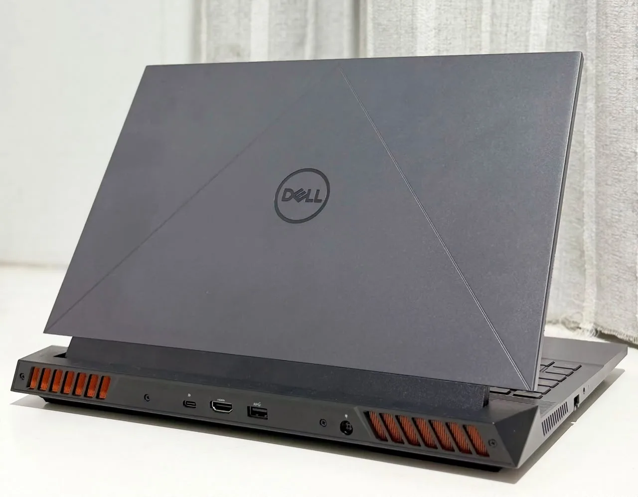 Notebook  i5 13450HX + NVIDIA RTX 3050 + 16GB