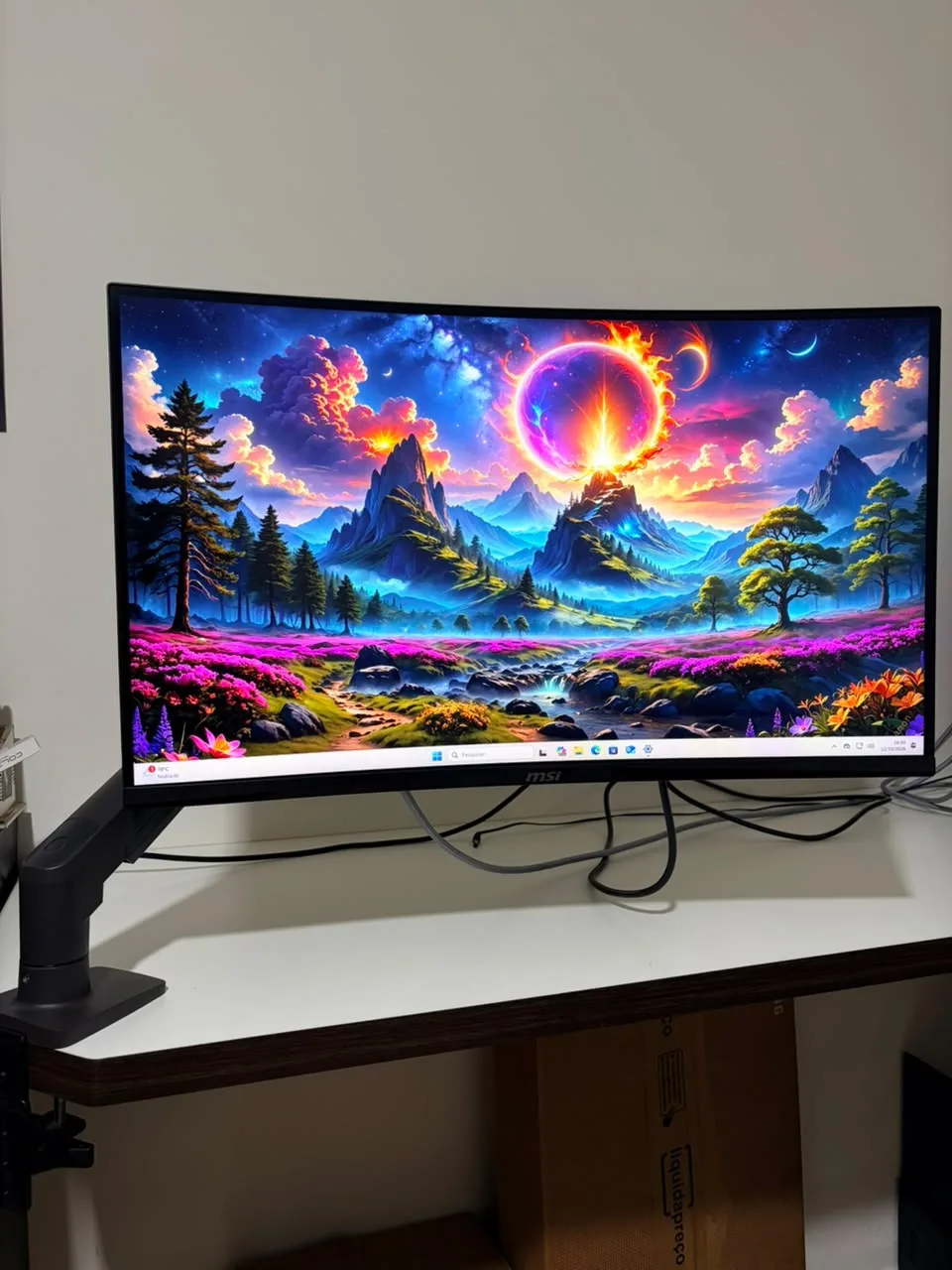 Monitor MSI MAG 27" FHD, 280Hz, 0.5ms + Suporte Articulado Pistão a Gas